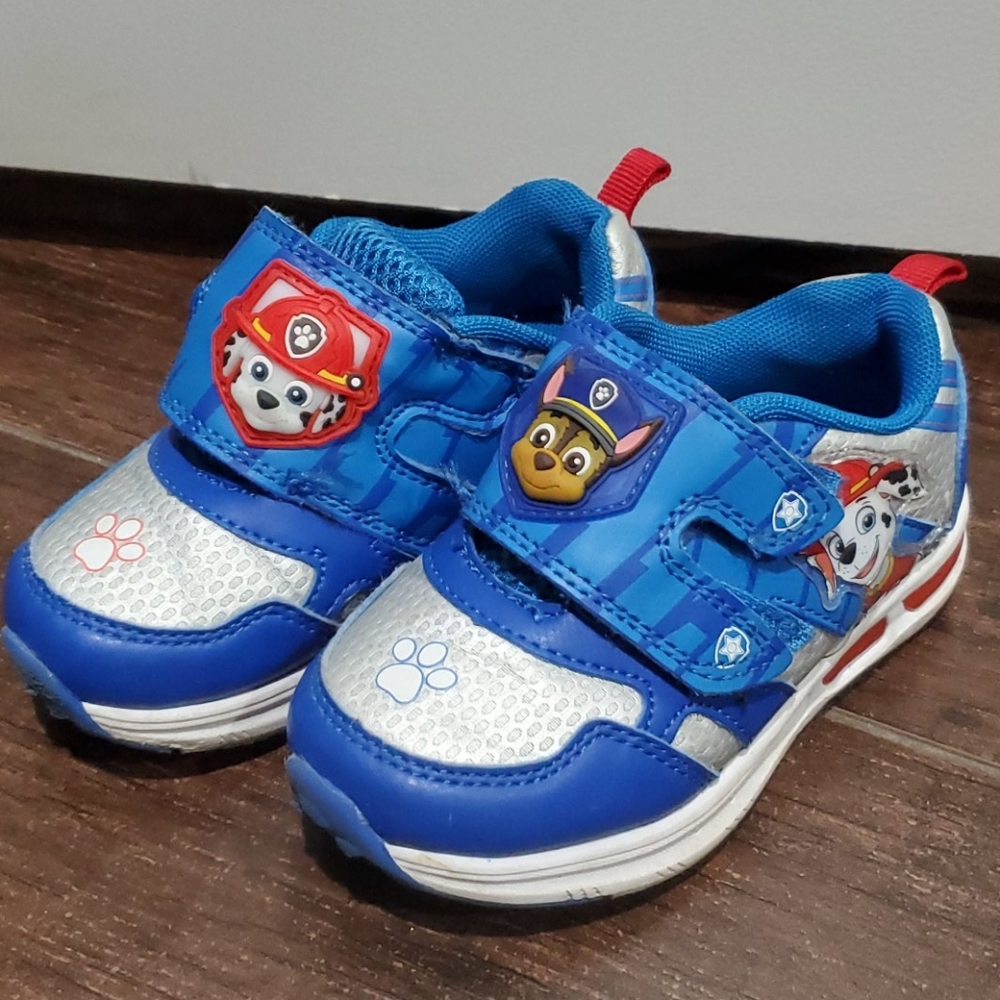 Light up paw patrol